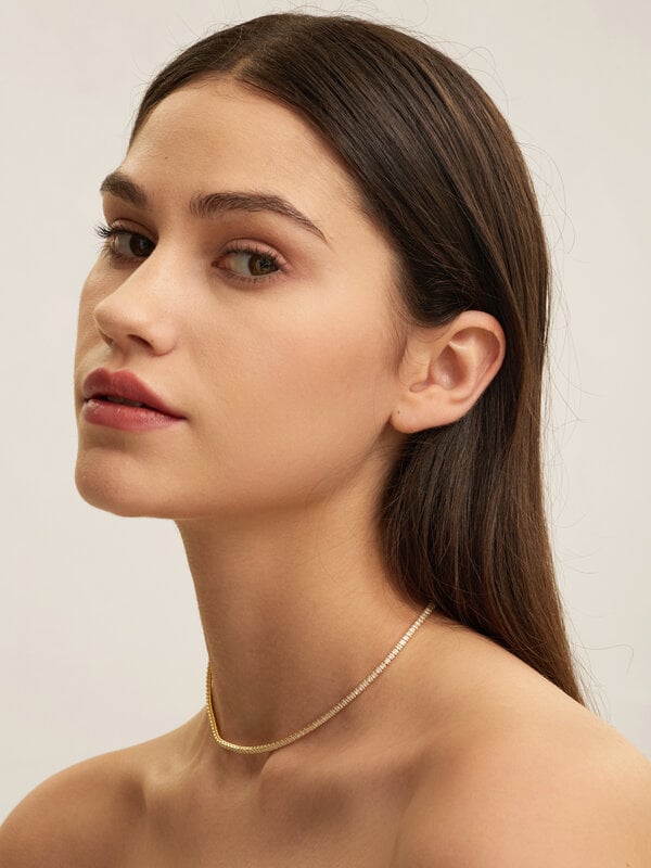 Les Soeurs Tennis Collier Novi 2. Créez votre propre déclaration unique avec ce collier de tennis. Trempé dans l'or 14k, ...