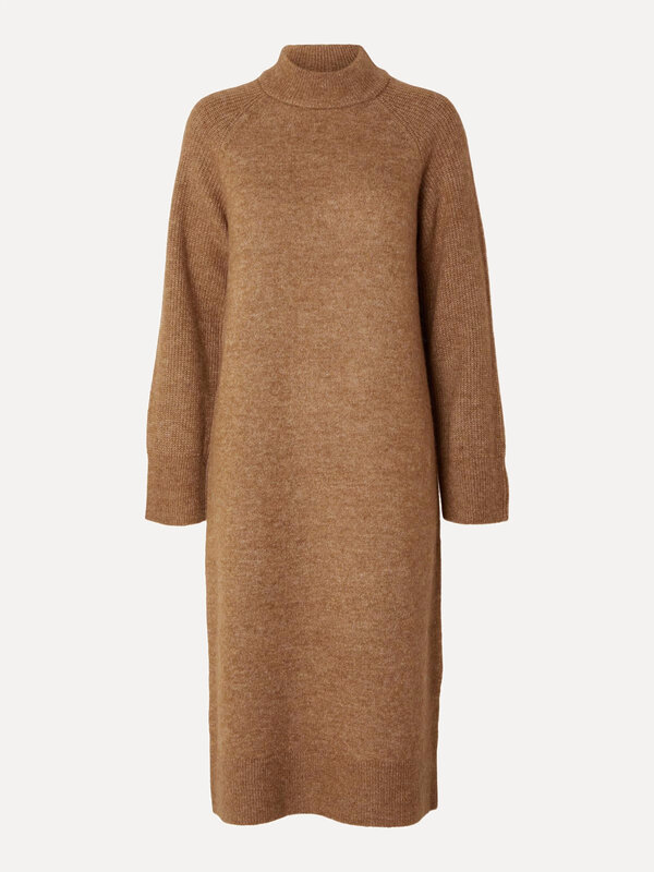 Selected Knitted midi dress Rena 1. The soft and comfortable knitted dress wraps you in coziness, while the high neck kee...