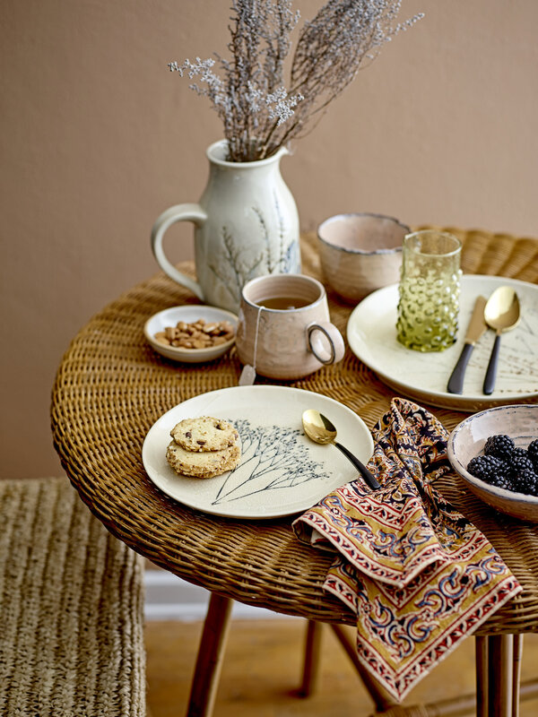 Bloomingville Stoneware serving plate Bea 2. This large handcrafted earthenware serving platter, adorned with crackle gla...