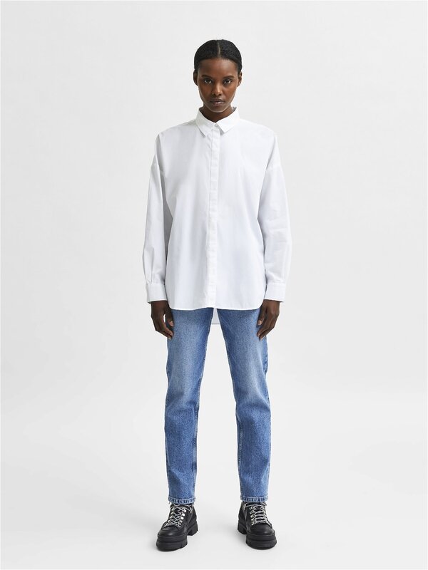 Selected Oversized shirt Hema 2. Switch up your shirt for one with some extra detail. This piece comes in an oversized fi...