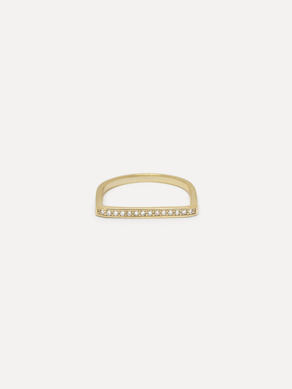 Les Soeurs Bague Gilmore Strass 2. Cette bague est l'accessoire parfait pour ajouter une touche de glamour à votre collec...