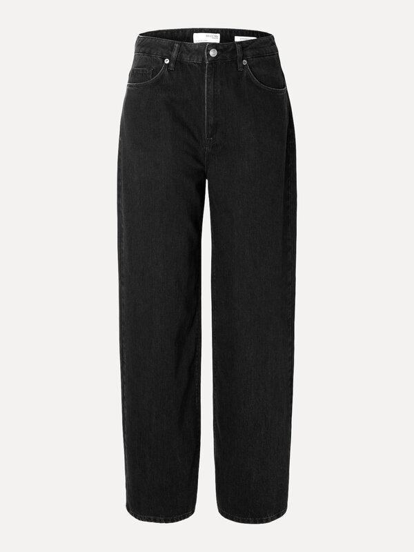 Selected Wide fit jeans Marley 1. A great pair of jeans will never go out of style. These wide-leg jeans feature a flatte...