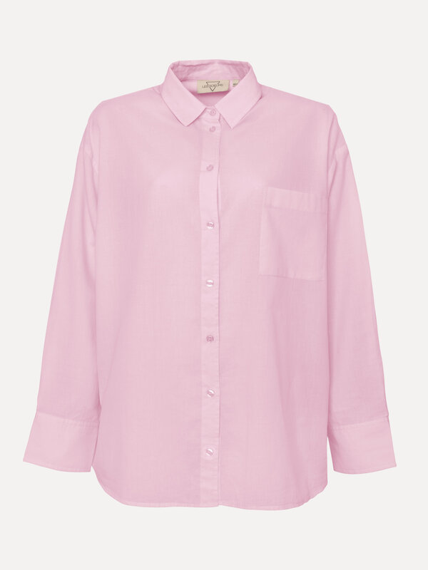 Les Soeurs Shirt Yara 2. Add some color to your outfit with this beautiful light pink shirt. With its fresh and vibrant a...