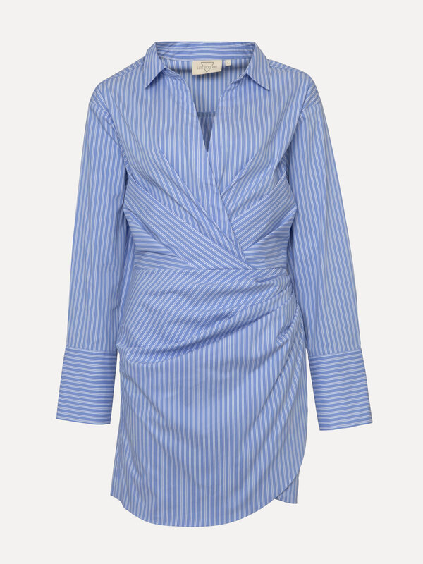 Les Soeurs Robe Luana 2. Cette mini-robe rayée en bleu et blanc est un article essentiel pour l'été. Avec son détail drap...