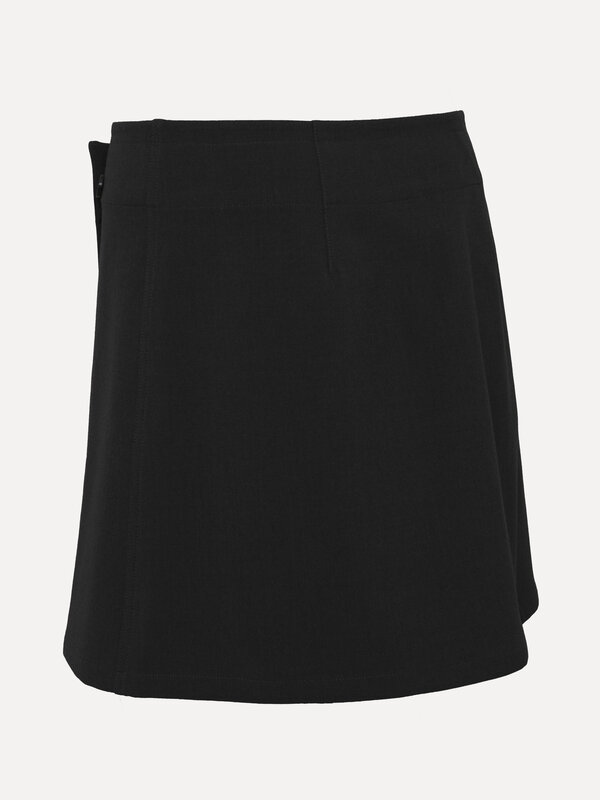 Les Soeurs Wrap skirt Avery 6. Go for an effortlessly cool look with this black wrapped skirt, a trendy addition to your ...