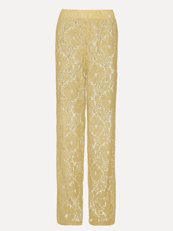 Les Soeurs Pantalon dentelle Reva 2. Enrichissez votre garde-robe d'une touche de romantisme en optant pour ce pantalon e...