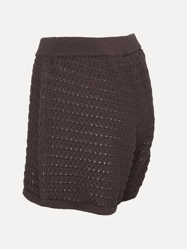 Les Soeurs Crochet short Yuki 4. Every summer wardrobe has a favorite pair of shorts! This crocheted short in a warm brow...