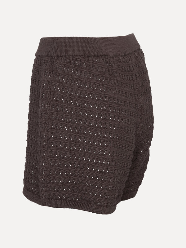 Les Soeurs Gehaakte short Yuki 4. Elke zomergarderobe heeft een favoriete short! Deze gehaakte short in een warme bruine ...