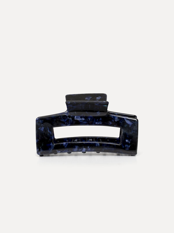 Les Soeurs Resin hair Clip rectangle 1. This large blue and black speckled hairpin combines functionality with style, kee...