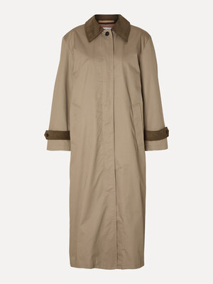 Trenchcoat Asya. Upgrade je stijl met deze trenchcoat, vernieuwd met stijlvolle corduroy accenten. Een moderne interpreta...