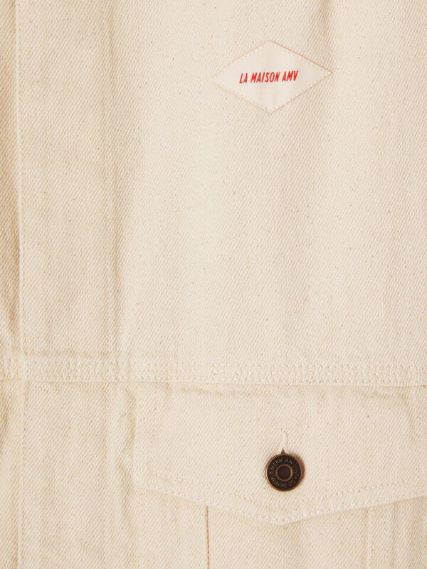American Vintage Veste en jean Tineborow 6. Cette veste en jean est une pièce polyvalente que vous pouvez porter à chaque...