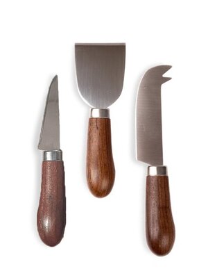 Set de Couteaux à Fromage Astrid. Pour l'hôte qui a du style: du bois, ça se voit! Ces couteaux à fromage tiennent bien d...