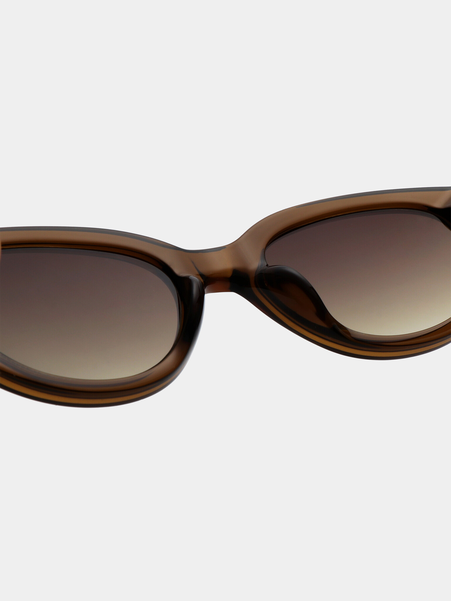 A.Kjaerbede sunglasses Winnie 5. Winnie is a modern classic. Inspired by contemporary Scandinavian fashion trends. The su...