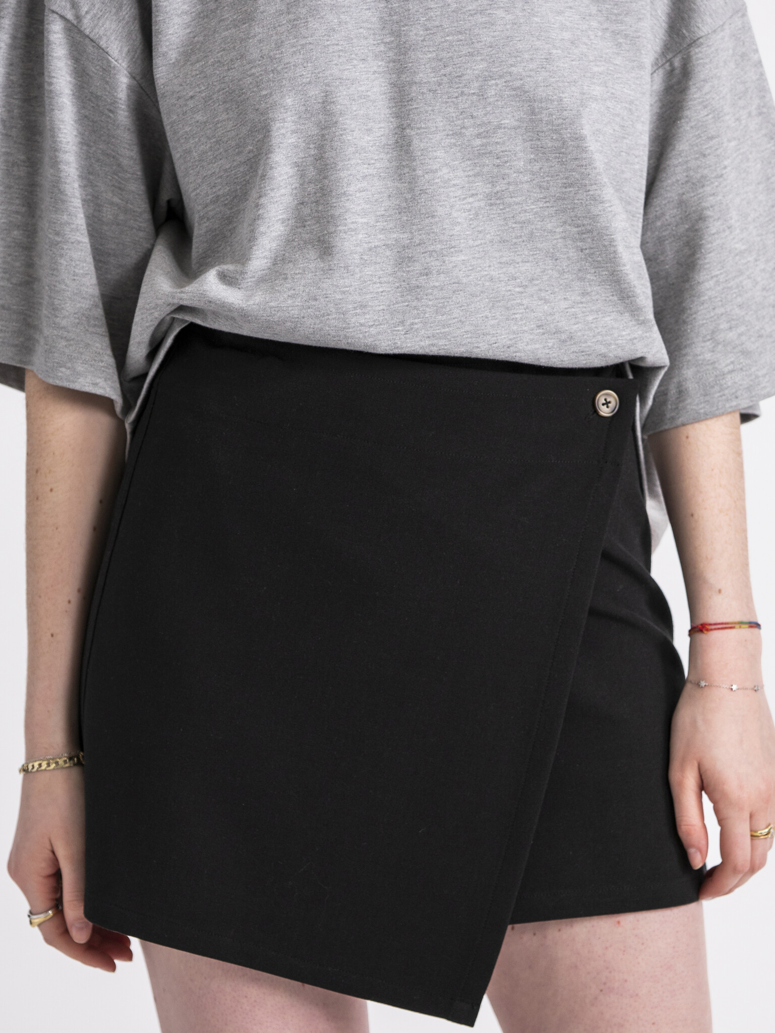 Les Soeurs Wrap skirt Avery Black | Les Soeurs