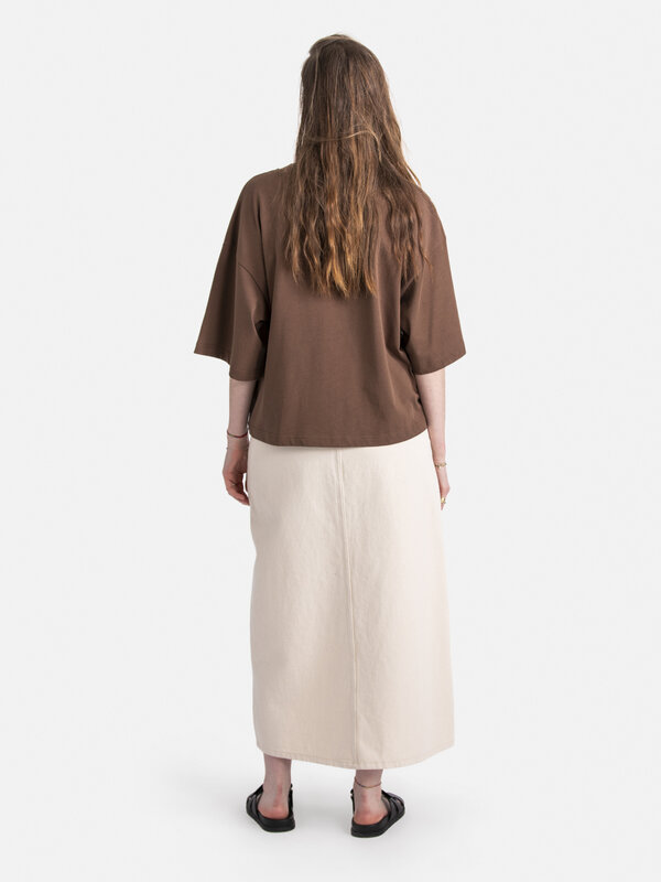 Les Soeurs Midi skirt Jaja 6. A midi skirt is the perfect transitional piece to have in your wardrobe. Create a timeless ...