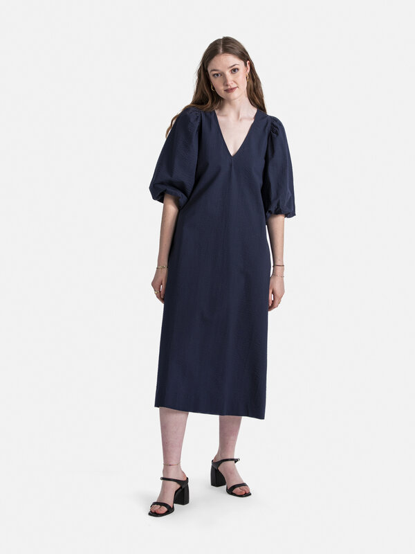 Les Soeurs Seersucker dress Paulie 4. Step confidently into spring with this stunning blue dress, a perfect blend of styl...