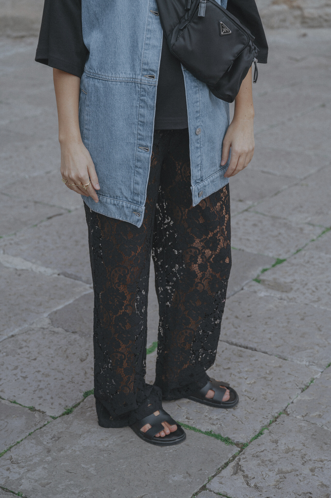 Les Soeurs Lace trousers Reva 6. Embrace timeless elegance and refinement with this beautiful black lace pants. This vers...