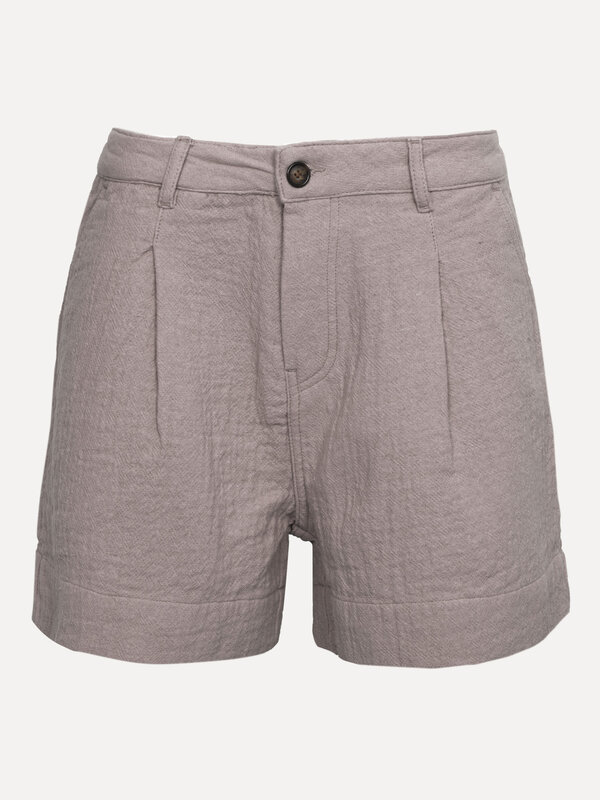 HOD Shorts Carlos 4. Bring structure to your closet and give your legs the warmth of the sun's rays with these beige shor...