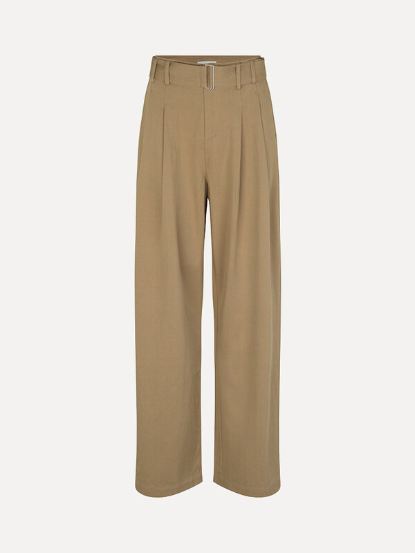MBYM Broek  Adyn 1. Creëer een verfijnde uitstraling met deze comfortabele en stijlvolle broek, perfect voor elke gelegen...