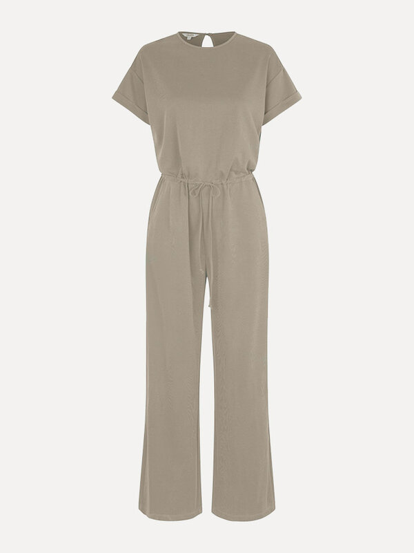 MBYM Jumpsuit Axton 1. Create an effortlessly chic look with this jumpsuit featuring T-shirt sleeves, perfect for any occ...