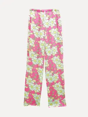 Trousers Shaning. Create a cheerful and lively look with these pants, adorned with a floral print that perfectly compleme...