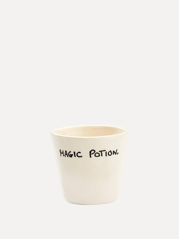 Anna + Nina Espresso Cup 1. Nous avons tous besoin de notre potion magique le matin pour bien démarrer la journée. Cette ...