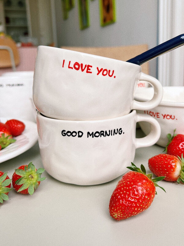 Anna + Nina Cappuccino Mug 2. La tasse à cappuccino "I Love You" est parfaite pour votre café du matin pour commencer la ...