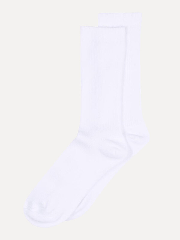 MP Denmark Chaussettes Fine Rib 1. Ajoutez une texture subtile à votre look quotidien avec ces chaussettes à la fine stru...
