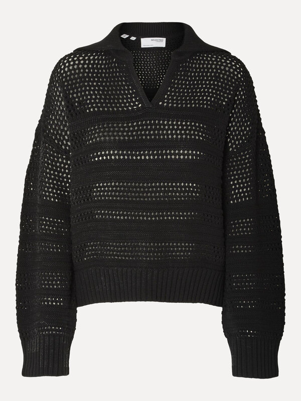 Selected Gehaakte trui Fina 2. Deze zwarte gehaakte trui biedt een relaxte pasvorm voor een moeiteloos comfortabel gevoel...