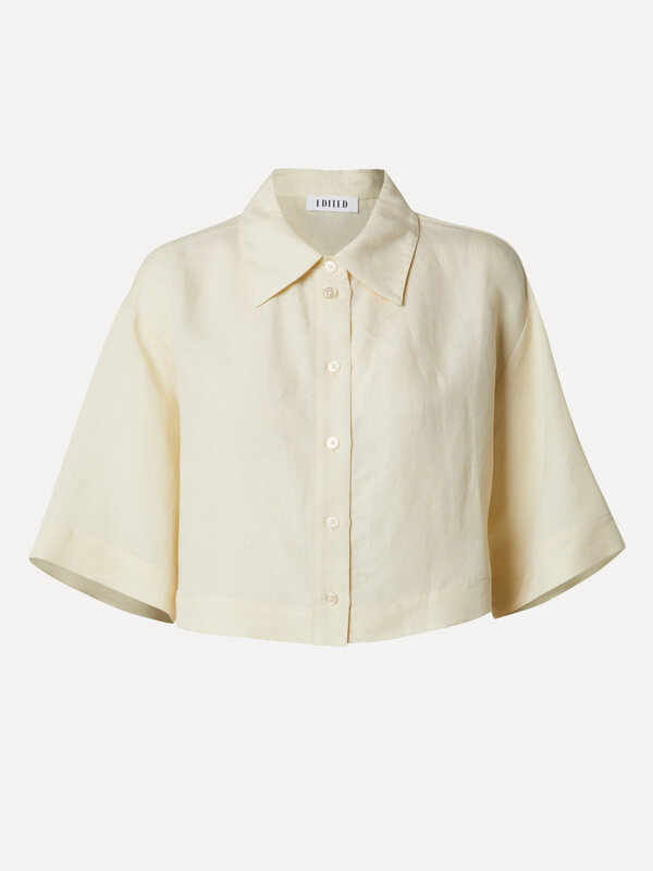 Edited Cropped blouse Gritt 2. Experience the ultimate comfort of linen with this cropped shirt, perfect for a relaxed an...