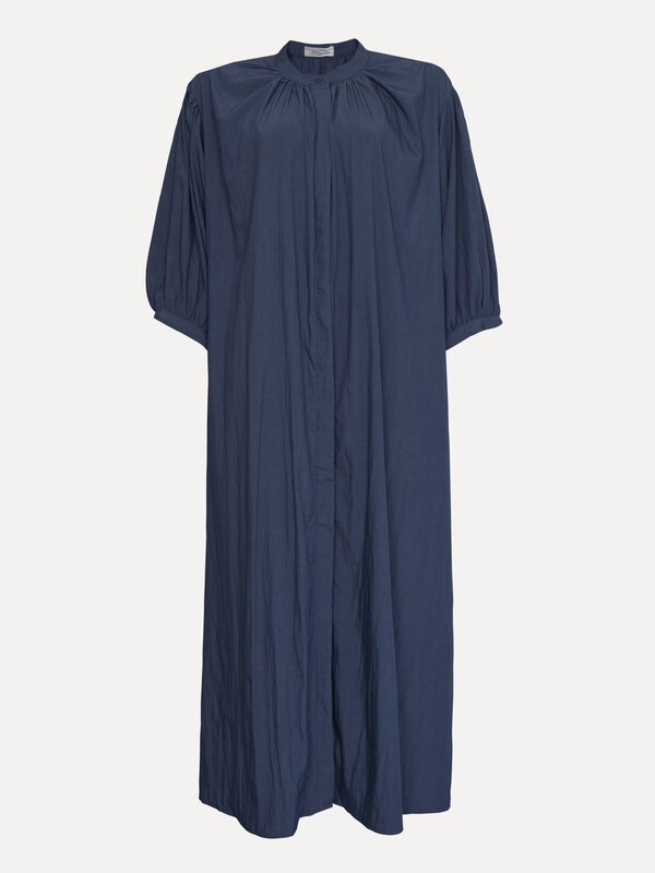 Le Marais Jurk Maja 2. Ontdek de veelzijdigheid van deze casual jurk. Met zijn eenvoudige maar elegante ontwerp biedt het...