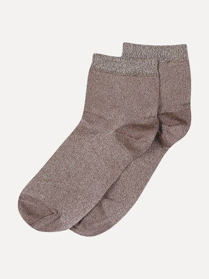 Sokken Pi. Creëer een verfijnde en toch sprankelende uitstraling met deze korte sokjes, die een subtiele glinstering hebb...