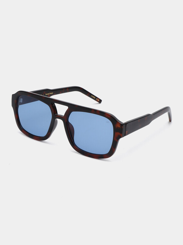 A.Kjaerbede Sunglasses Kaya 3. Everyone needs a KAYA. This unisex piece is an oversized pilot frame inspired by the 70s. ...