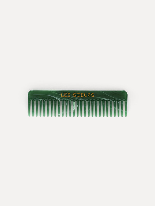 Les Soeurs Resin hair comb 1. Upgrade your accessory collection with this small comb, designed to conveniently fit in you...