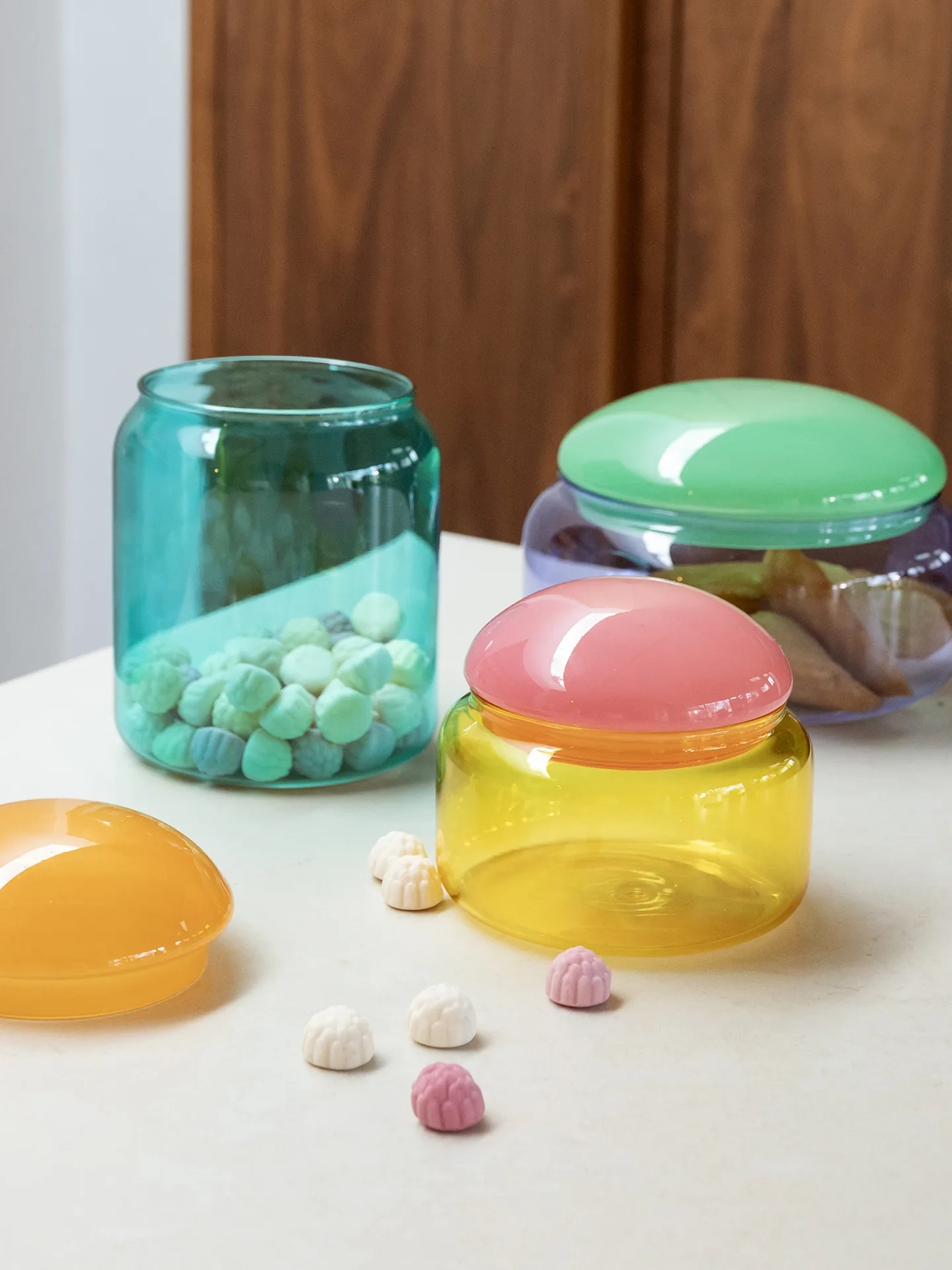 &klevering Pot Puffy 2. Ajoutez une touche de soleil à votre intérieur avec ce joli pot en verre jaune. Le Puffy Pot n'es...