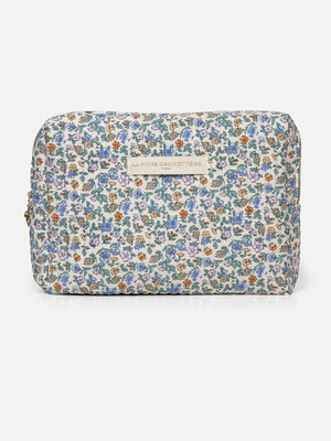 Toiletry bag Iza. Organize your essentials with ease and style with our light blue floral print toiletry bag, an essentia...