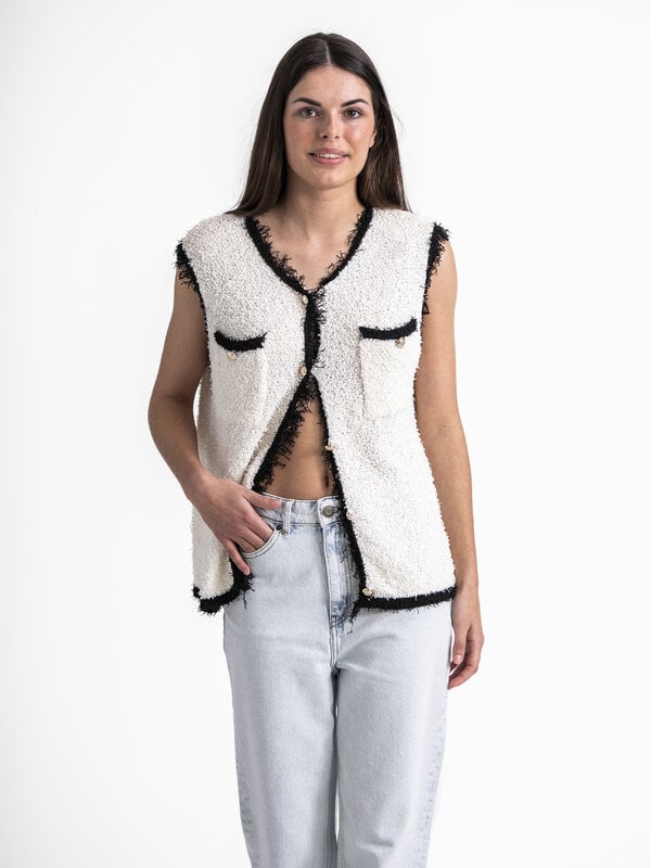 Le Marais Sleeveless vest Oda 4. 