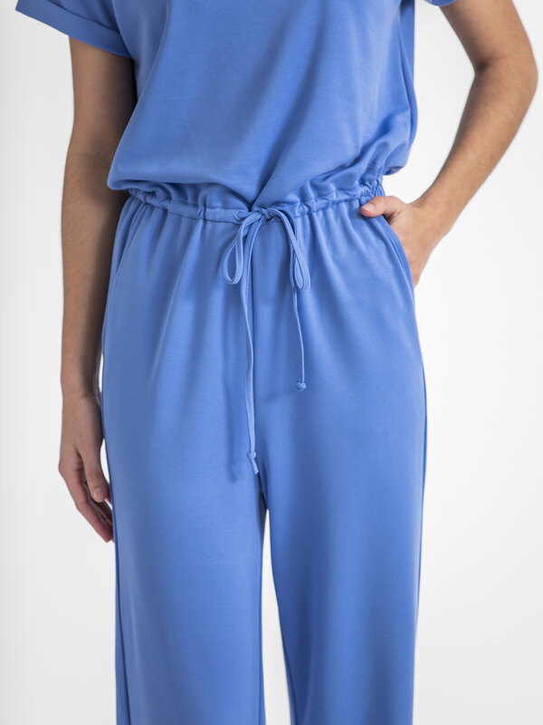 MBYM Jumpsuit Axton 4. Create an effortlessly chic look with this jumpsuit featuring T-shirt sleeves, perfect for any occ...