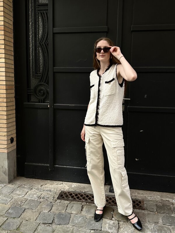 Le Marais Sleeveless vest Oda 3. 