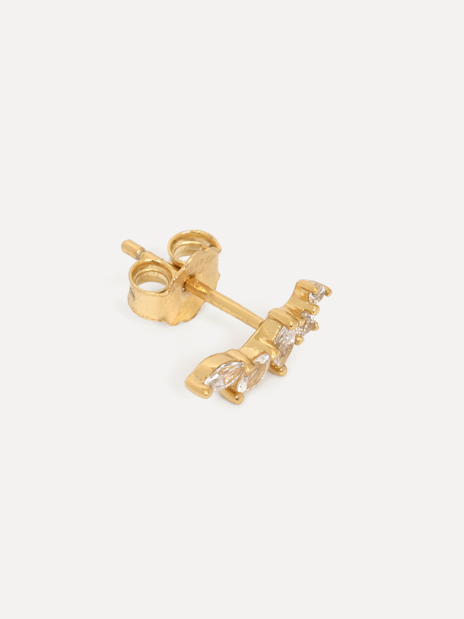 Les Soeurs Earring Louise Strass Leaves 3. Inspired by the flowers that catch winds, this earring is as delicate as it is...