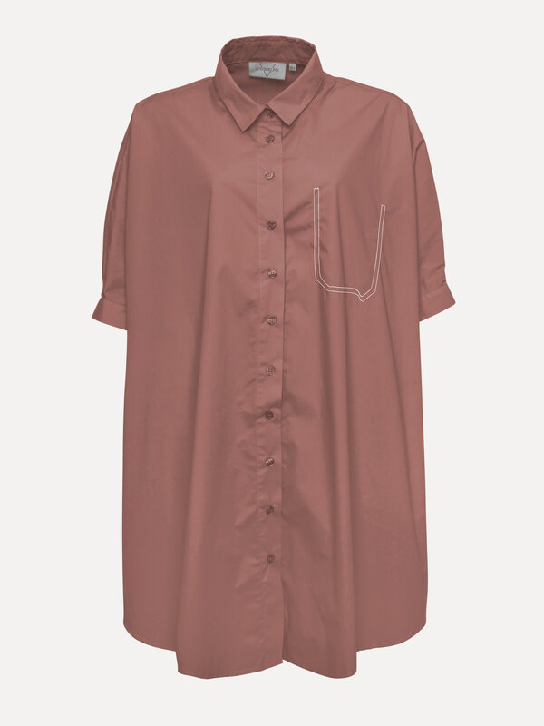 Les Soeurs Poplin Dress Ola 4. This poplin dress in a natural red clay hue will make a statement during your next outing!...