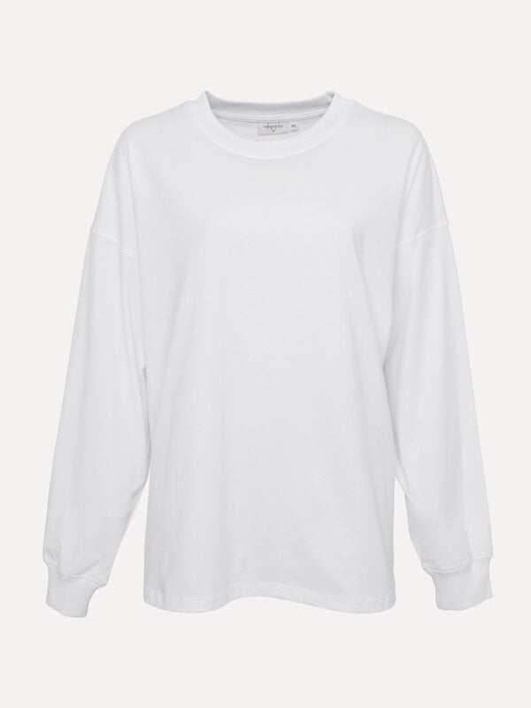 Les Soeurs Longsleeve T-Shirt Cameron 2. The longsleeve Cameron T-Shirt makes the transition from summer to fall a lot ea...