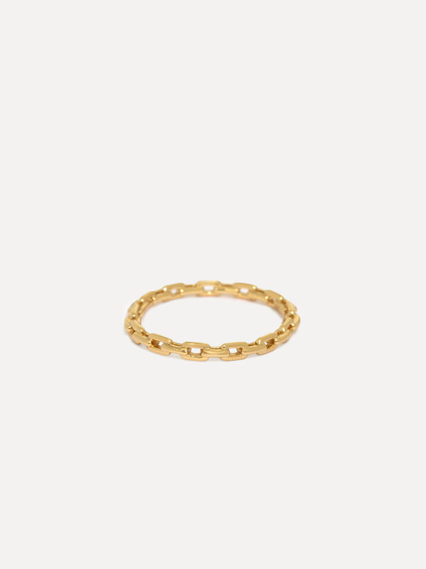 Les Soeurs Ring Chloe Chain 1. Maak je ring party compleet met dit elegante sieraad. Het kettingontwerp is een geliefde e...