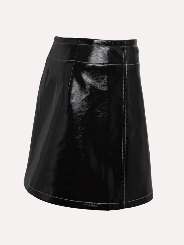 Les Soeurs Wrap skirt Avery 3. Leather + wrap style? A match made in heaven. This skirt combines the best of both worlds:...