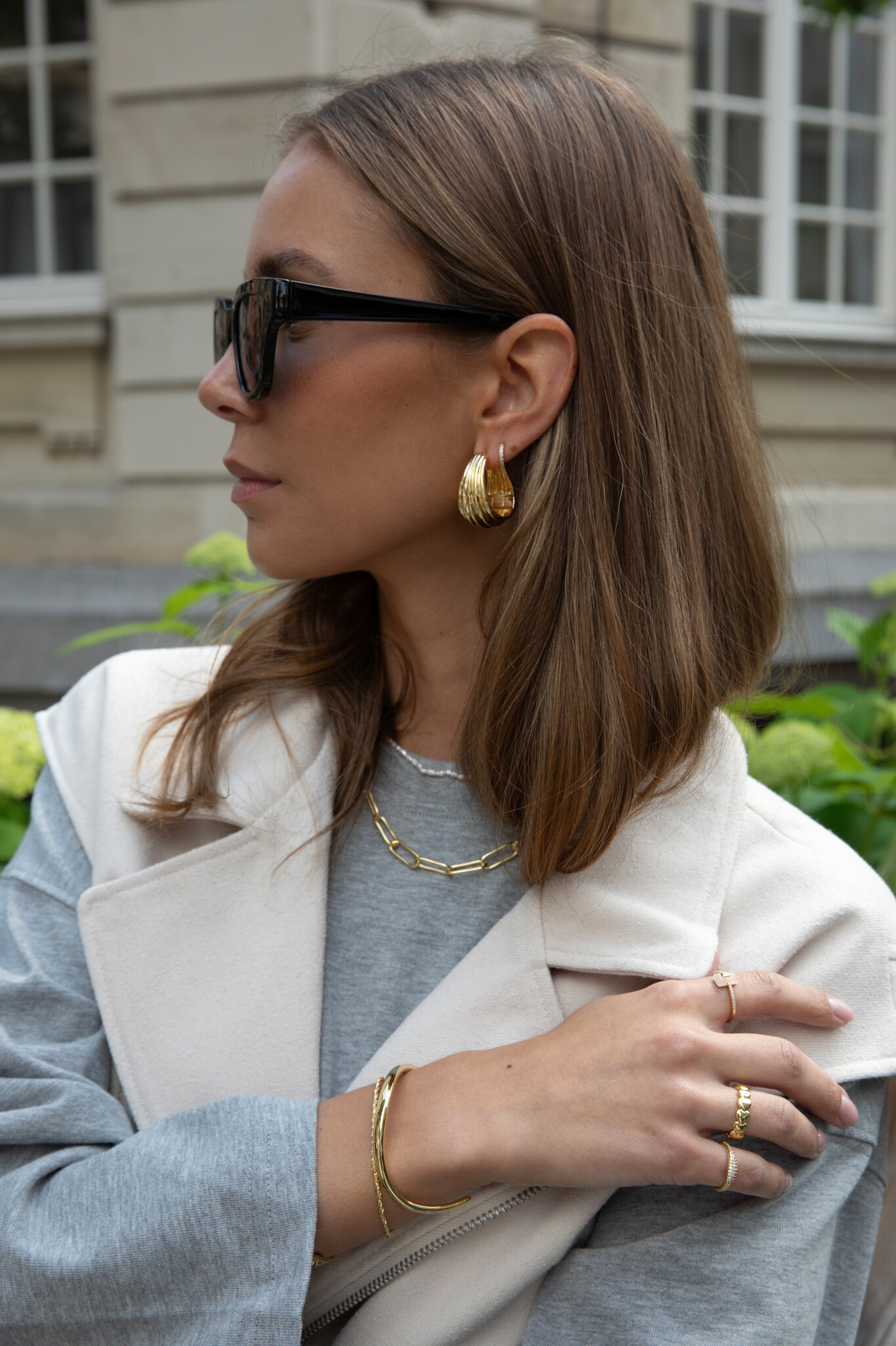 Les Soeurs Ring Gabi Heart 4. Hottest accessory in town? Check. This ring is a throwback to your younger self, albeit in ...