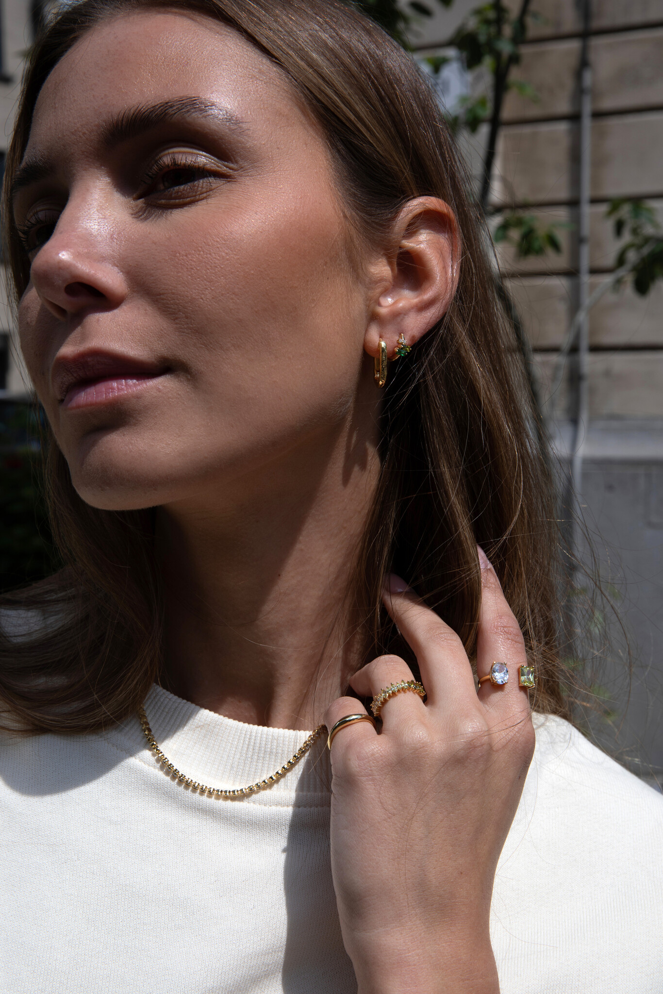 Les Soeurs Oorbel Jay Hammered 2. Stijl zit in de details en deze oorbellen zijn daar het voorbeeld van. De geborstelde t...