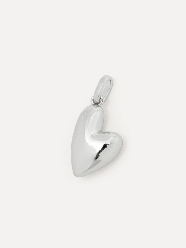 Les Soeurs Charm Heart 1. Small in size, but big in meaning: this silver pendant in the shape of a heart is a stylish way...