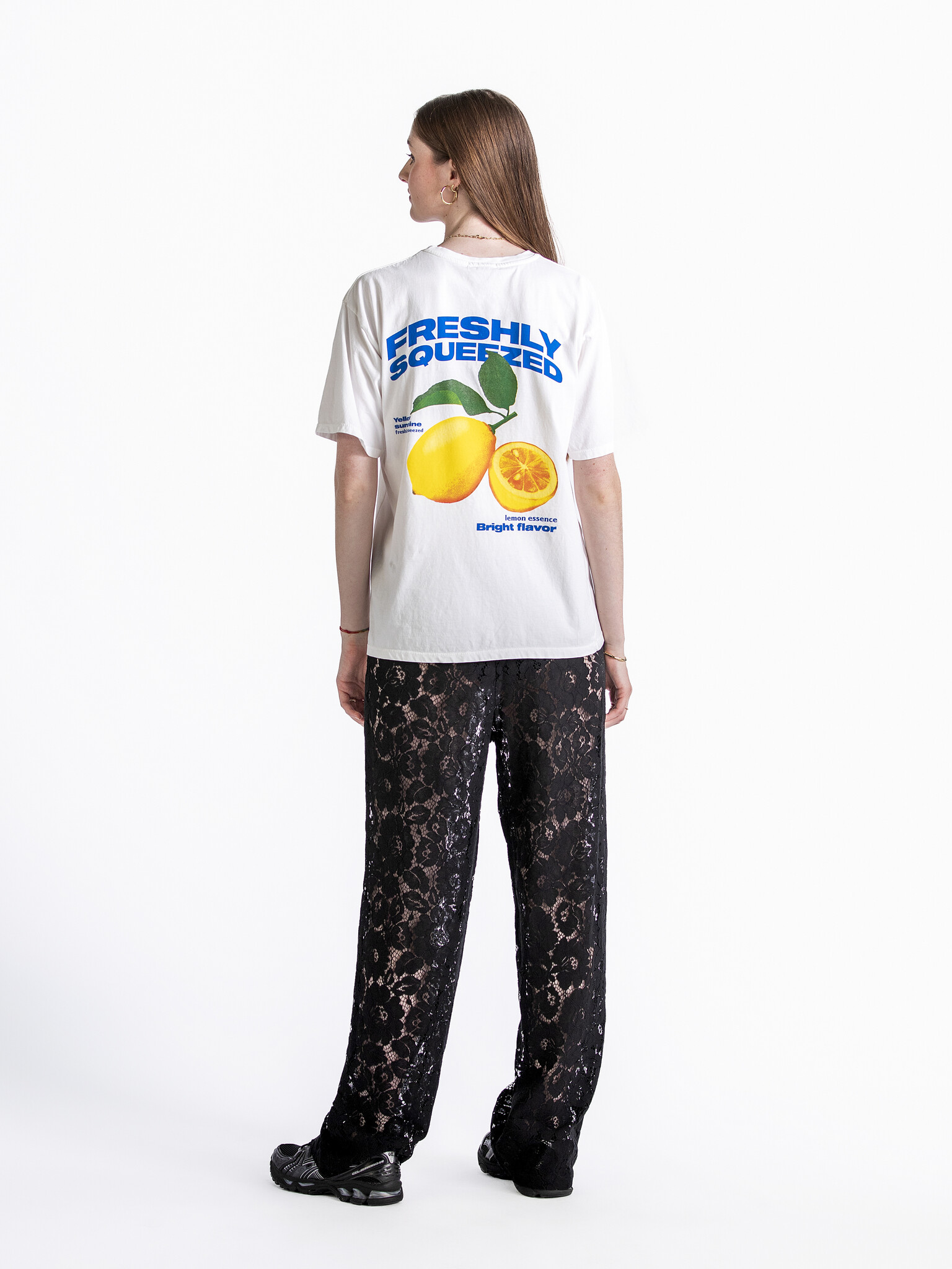 Les Soeurs Lace trousers Reva 3. Embrace timeless elegance and refinement with this beautiful black lace pants. This vers...