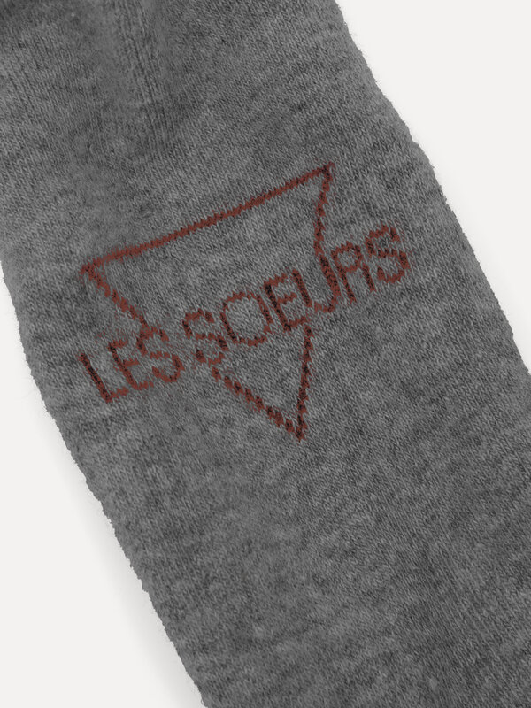 Les Soeurs Chaussettes Ruby 2. Améliorez votre jeu de chaussettes avec cette paire en coton. Elles respirent avec vous lo...