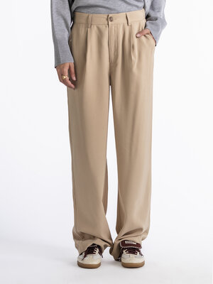 Pantalon Dannipa Cassi. 